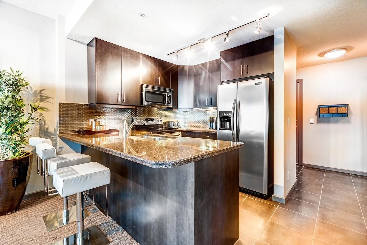 Suite Digs Vetro Calgary Apartment