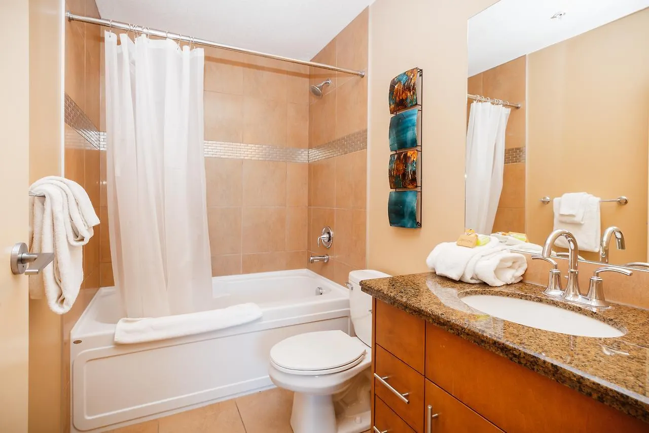 Suite Digs Vetro YYC 0*,