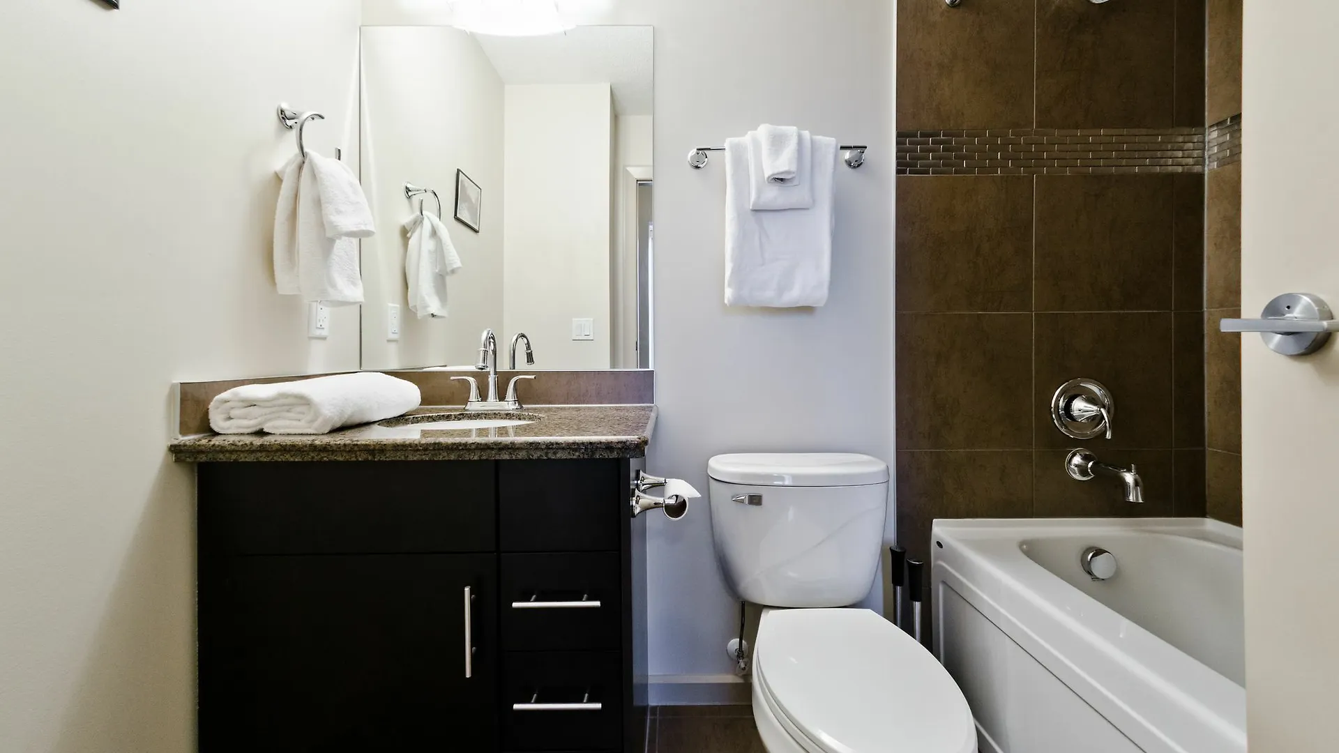 Apartment Suite Digs Vetro Calgary Canada